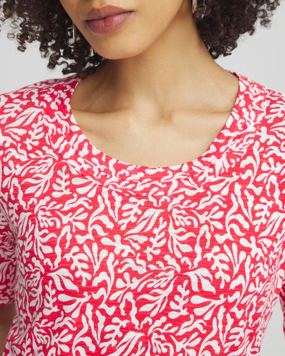 Island Scoop Neck Tee