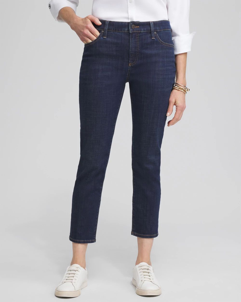 Girlfriend Slim Cropped Jeans
