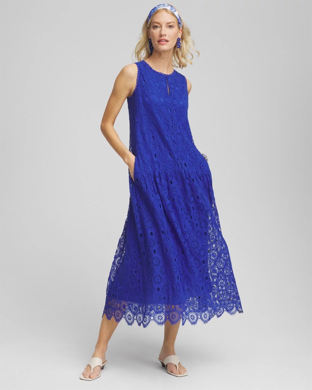 Sleeveless Medallion Lace Maxi Dress