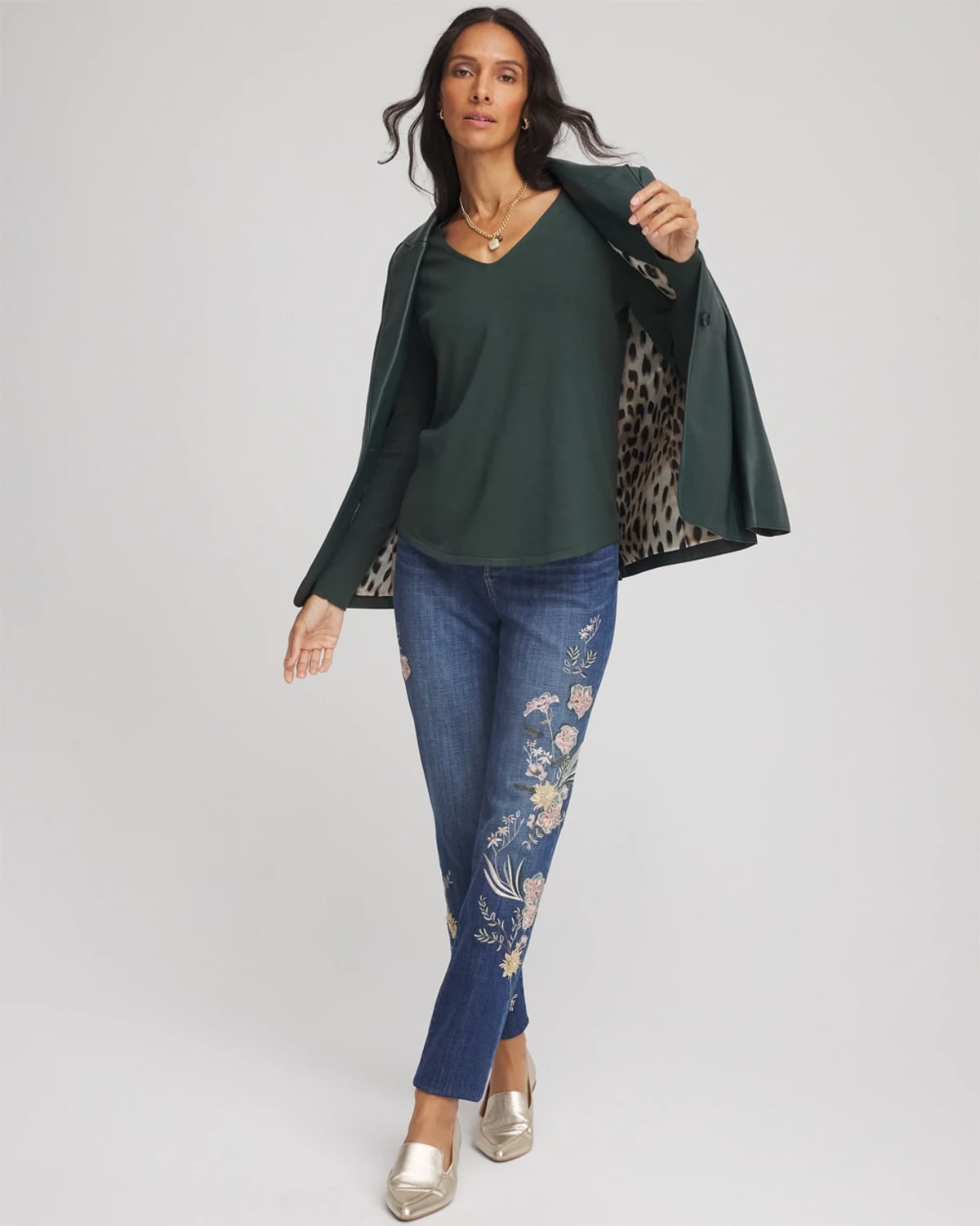 Chico's Ella V-neck Pullover Sweater In Darkest Spruce In Green