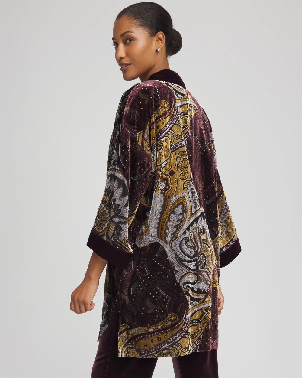 Travelers™ Collection Velvet Burnout Kimono