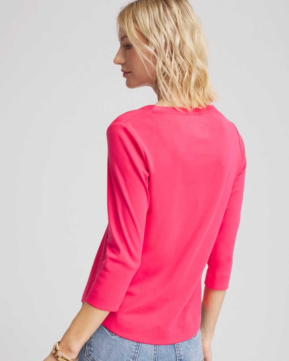 Everyday 3/4 Sleeve V-Neck Tee