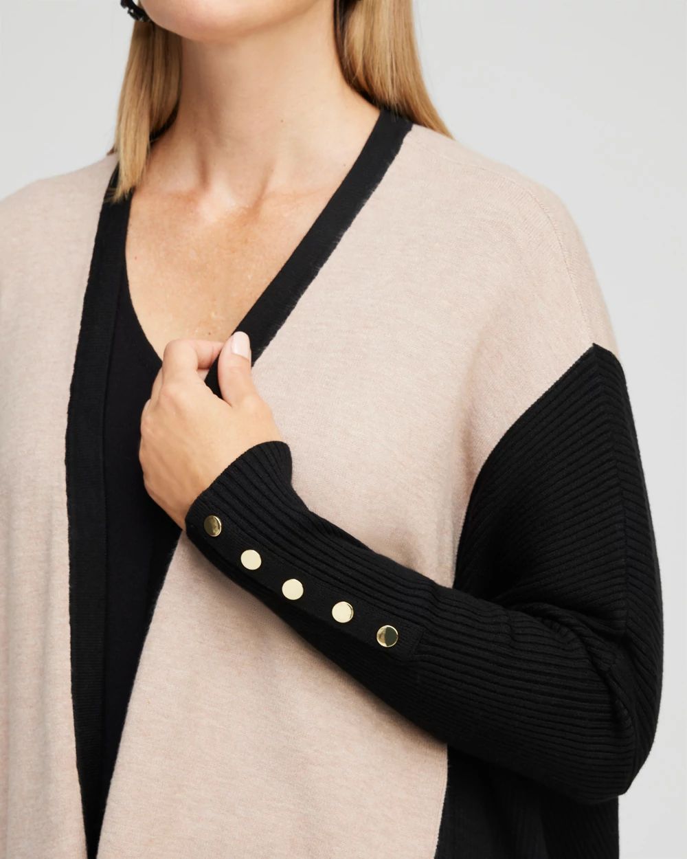 Snap Detail Colorblock Ruana