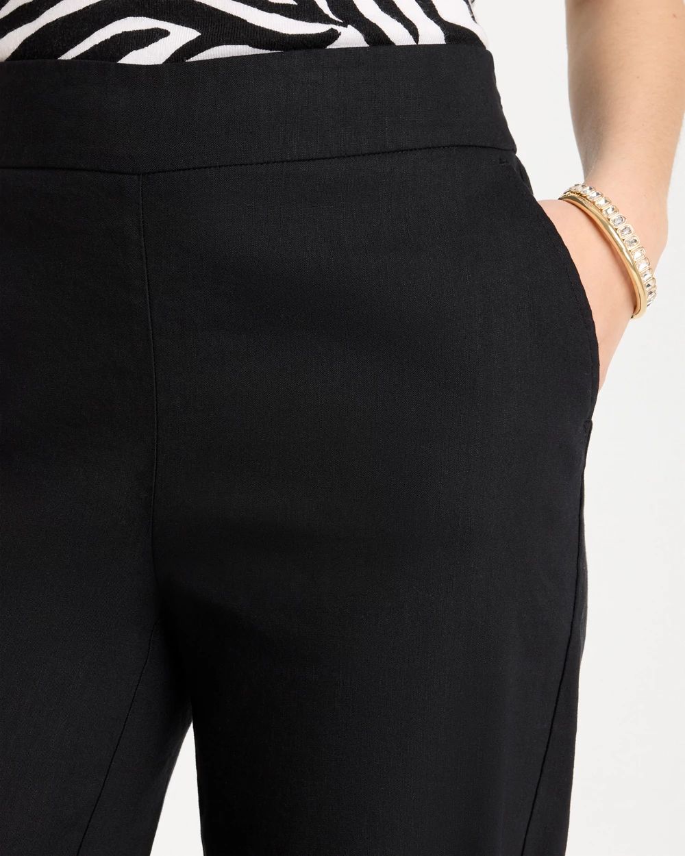 Petite Pull-On Wide-Leg Linen Pants click to view larger image.