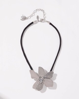 Floral Pendant Necklace