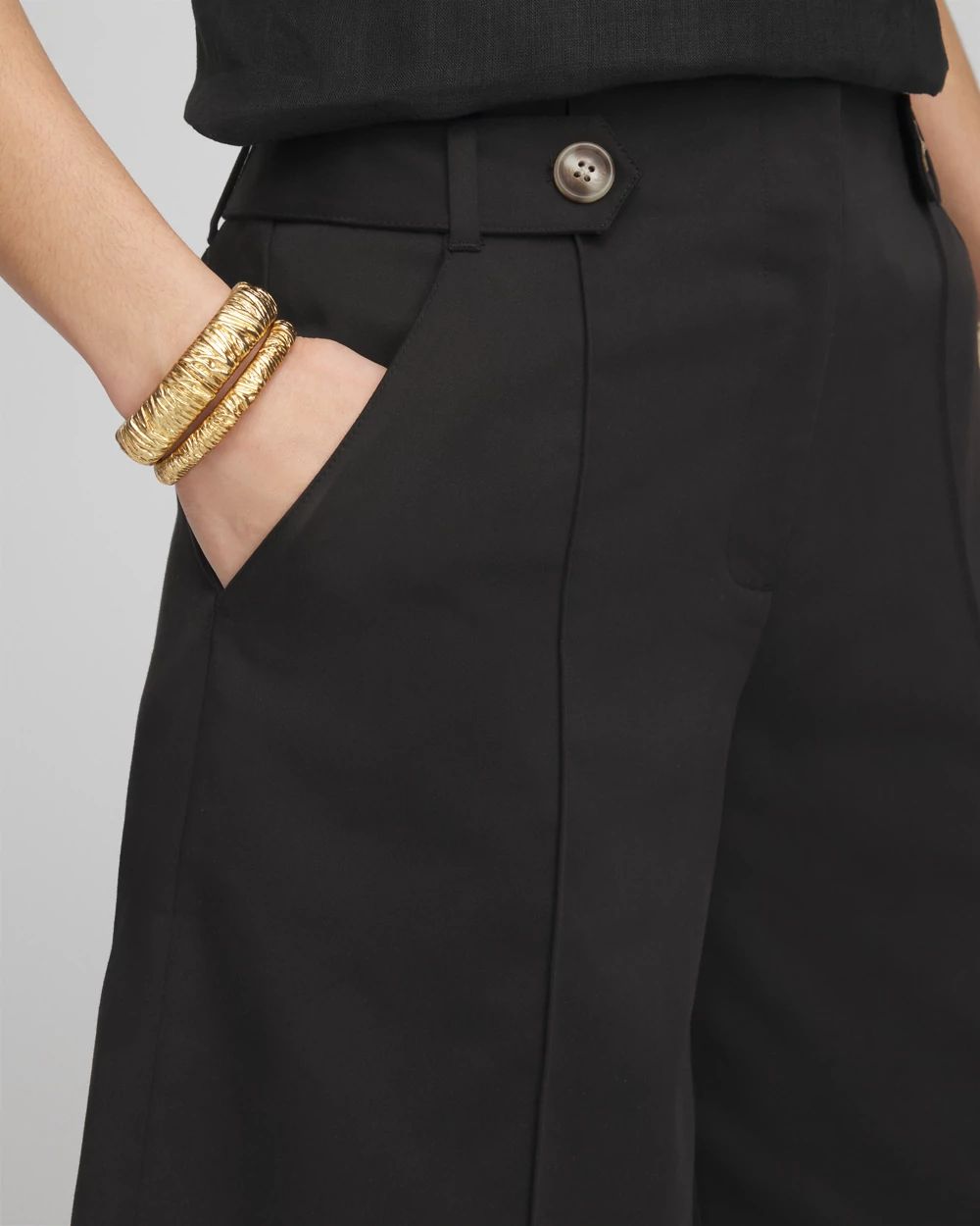 Sateen Tab-Front A-line Shorts