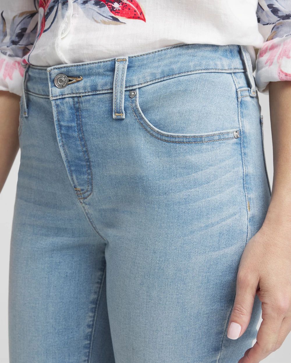 Girlfriend Cropped Jeans