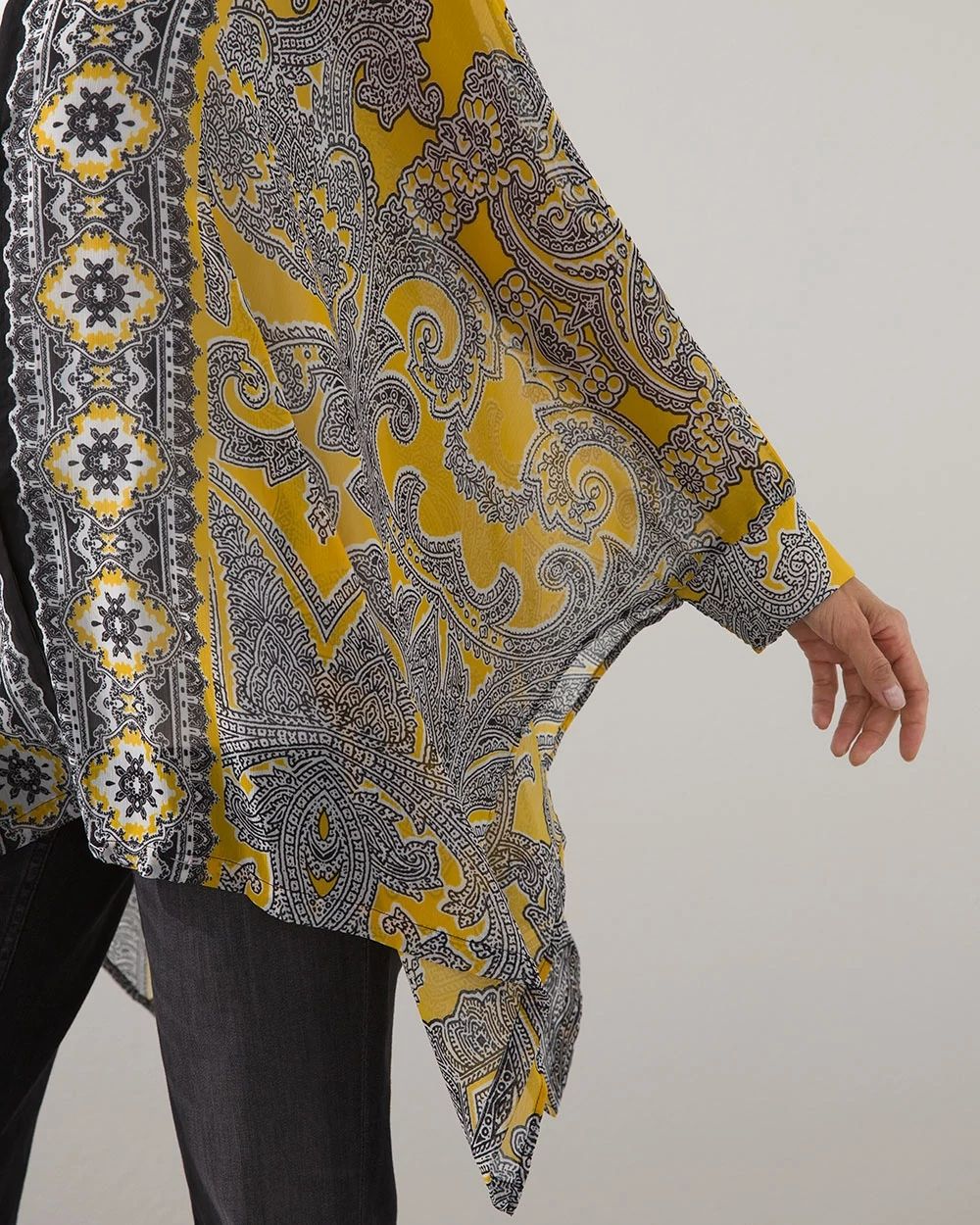Ruched Cuff Paisley Print Ruana