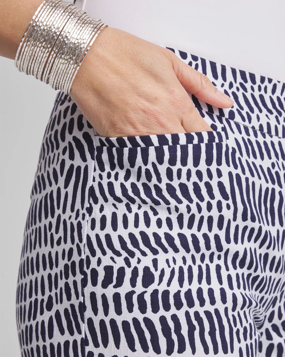Brigitte™ Glyph Print Slim Shorts
