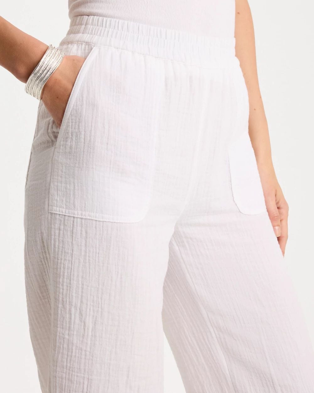 Cotton Gauze Tapered Crop Pant click to view larger image.