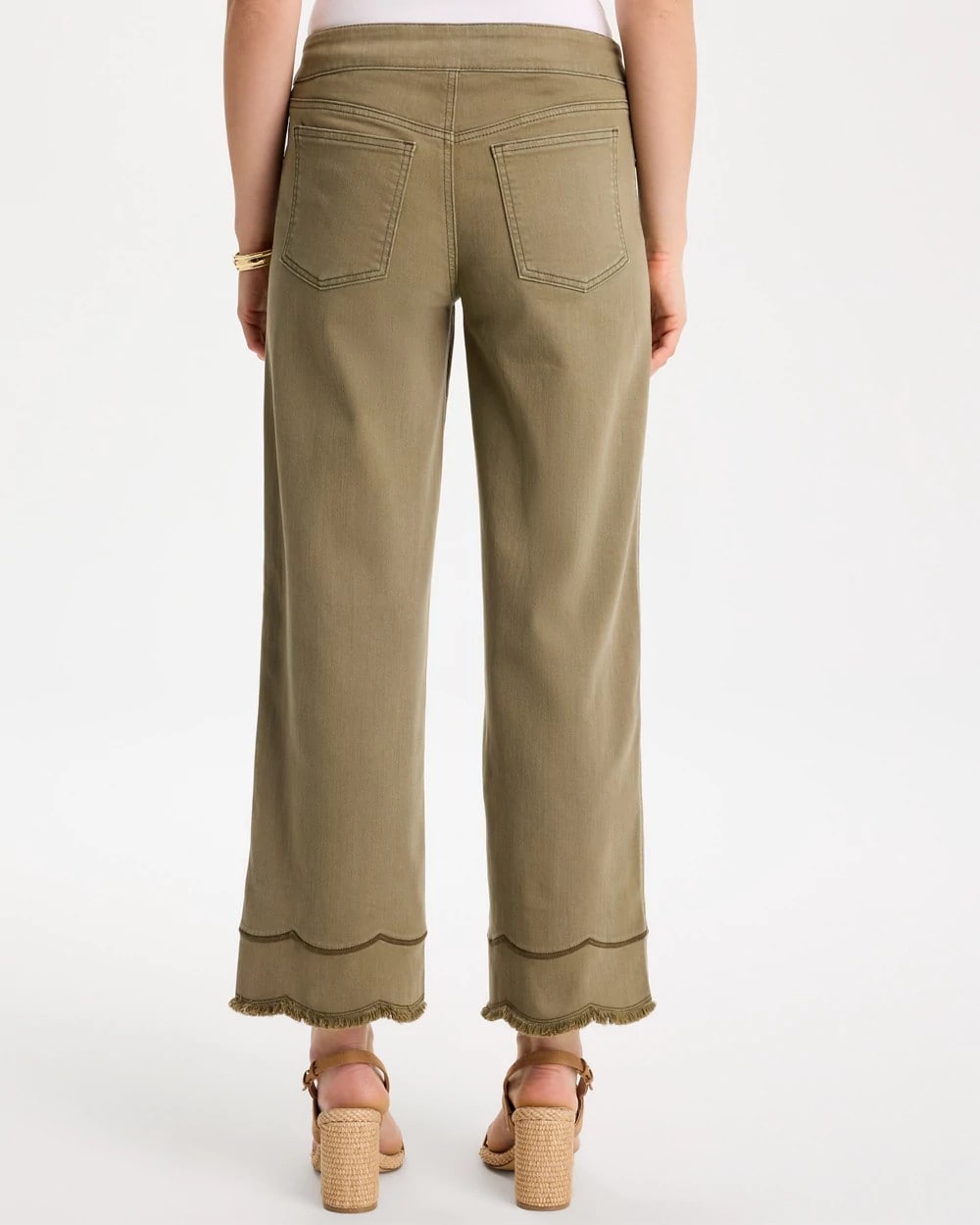 Scallop Pull-On Wide-Leg Crop Jeans
