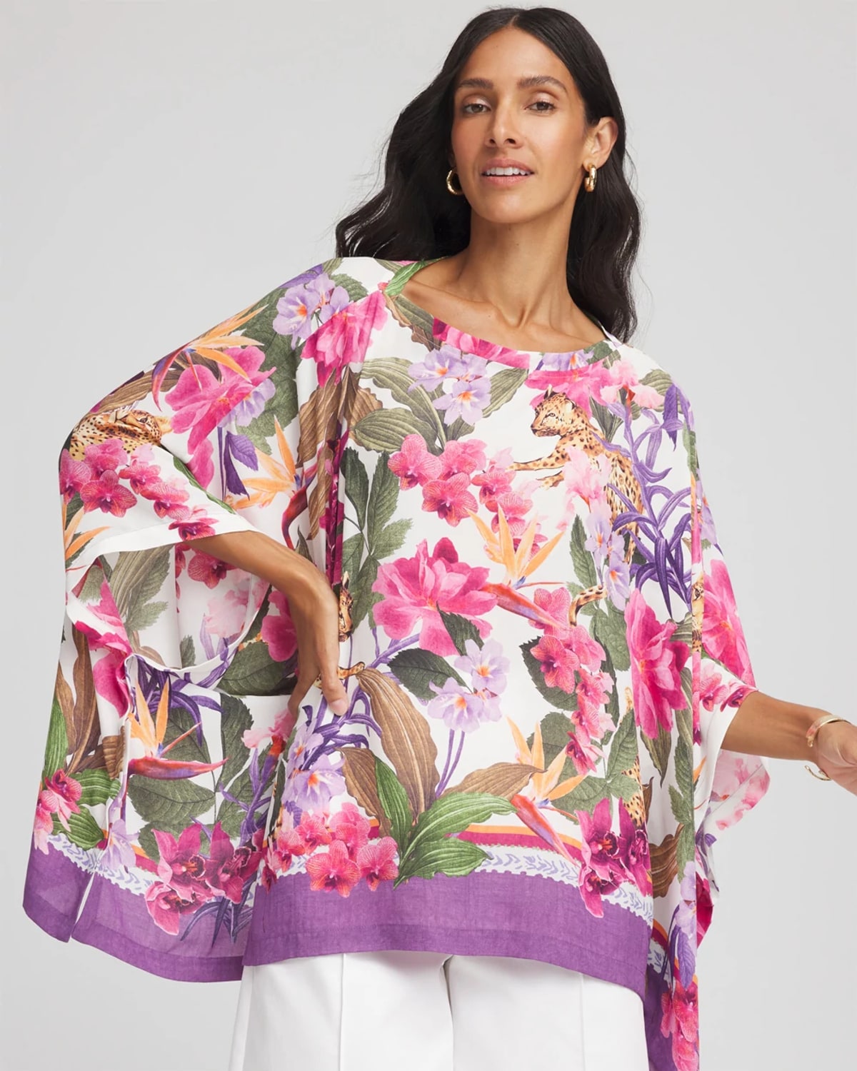 Chico's Floral-print Poncho In White In Sand
