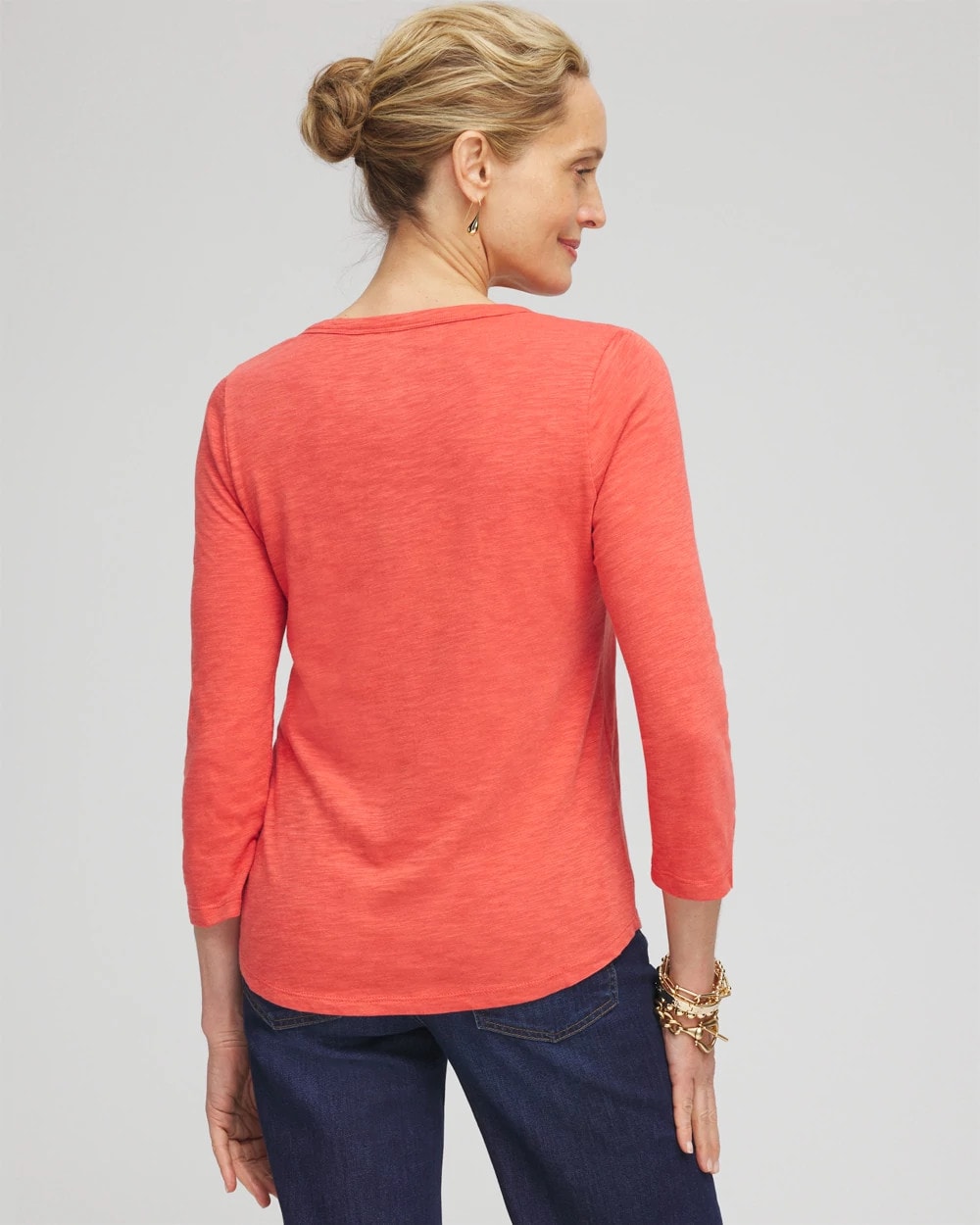 V-neck 3/4 Sleeve Tee