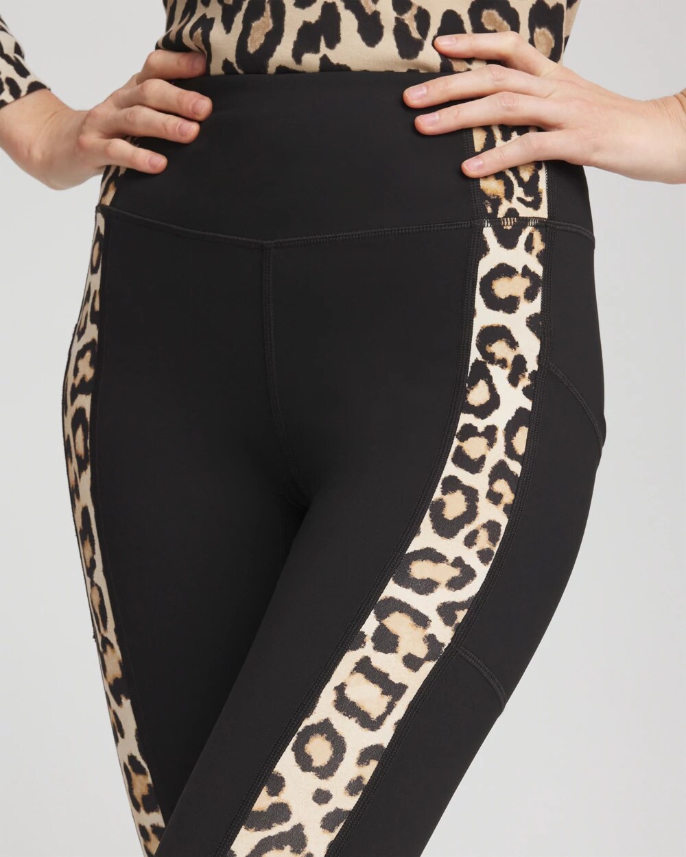 Zenergy® Leopard Print Side Panel Leggings
