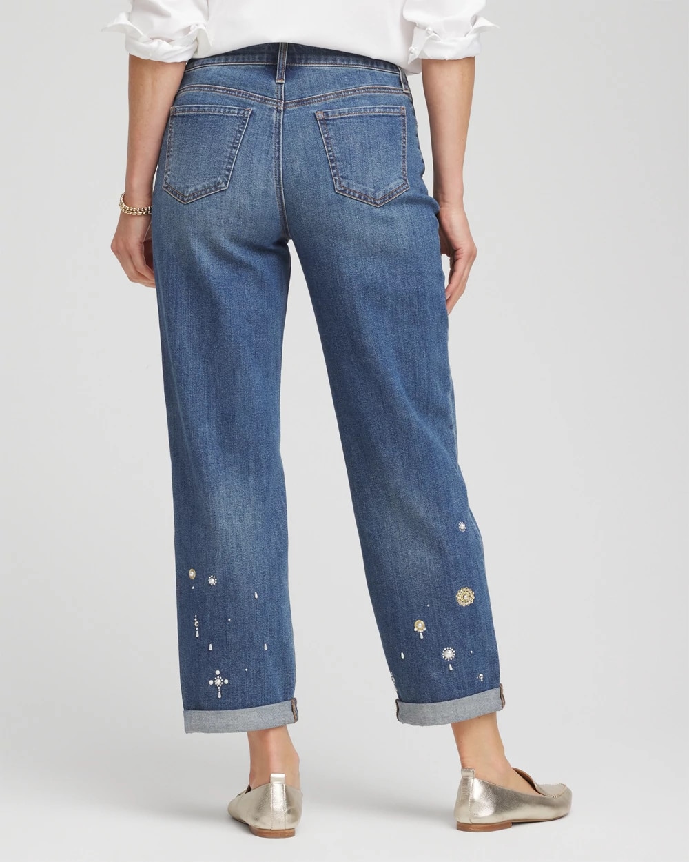 Pearl Brooch Boyfriend Relaxed Cropped Jeans