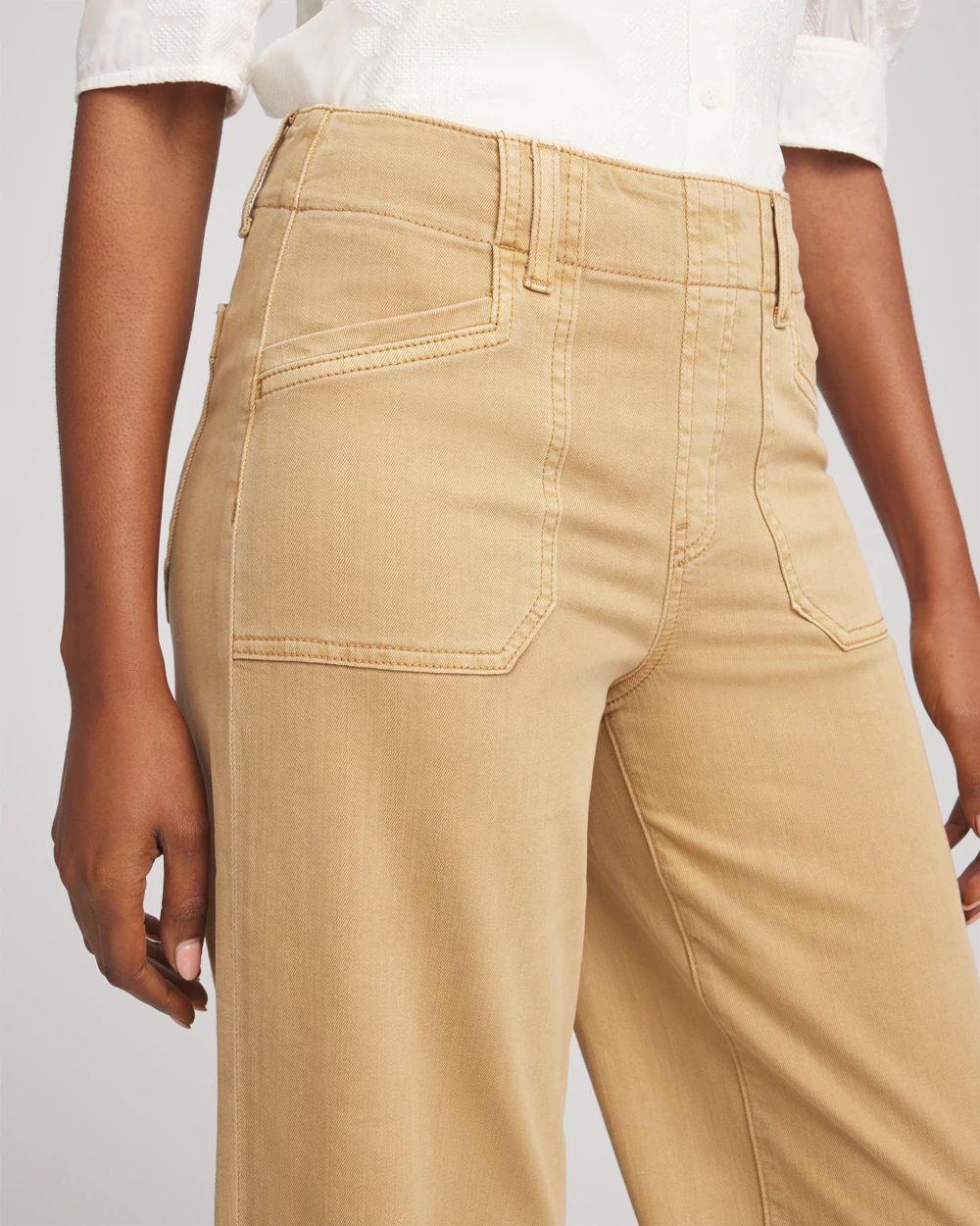 Neutral Pull-On Cropped Wide-Leg Frayed Jeans
