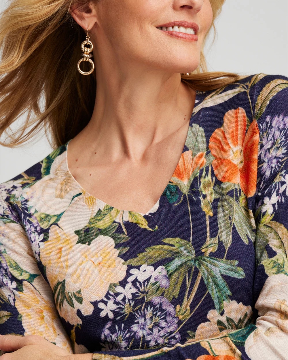 Spun Rayon Floral V-neck Pullover Sweater