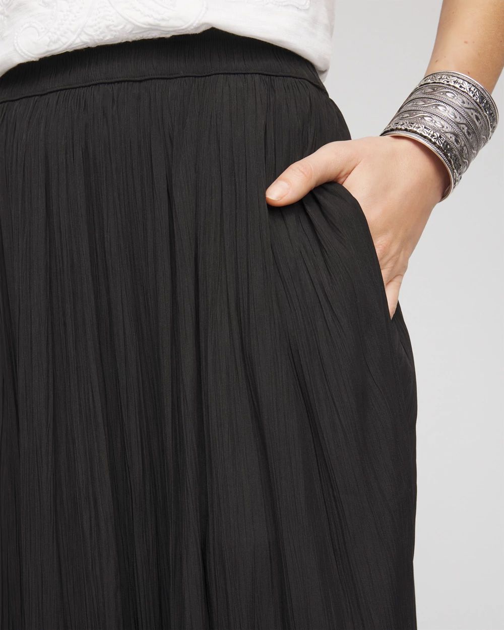 Pull-on Pleated Maxi Skirt