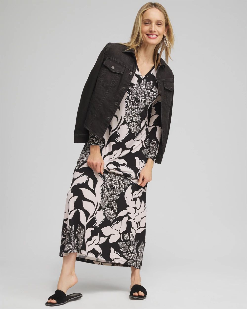 V-neck Vine Print Maxi Dress