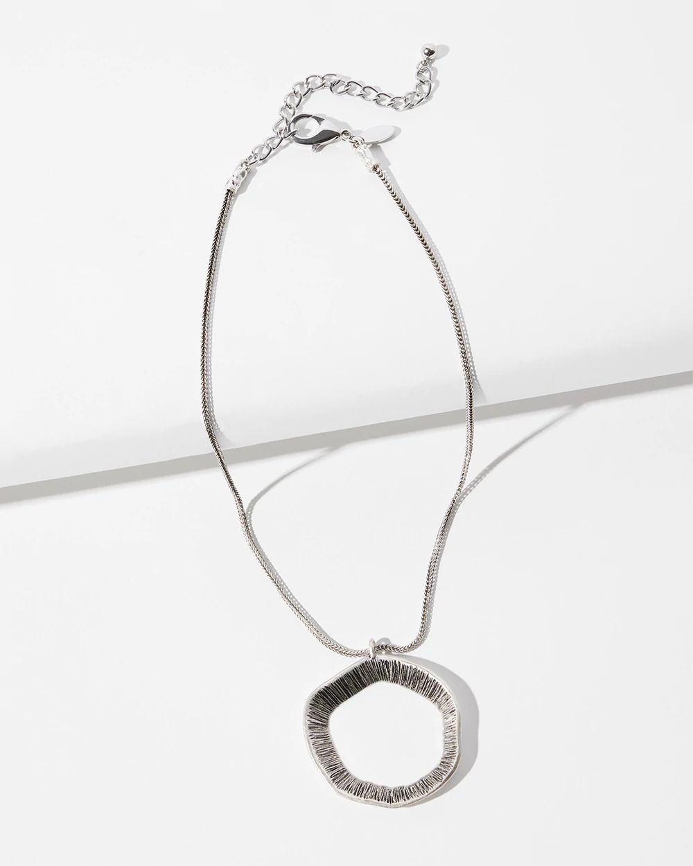 Silver Tone Pendant Necklace