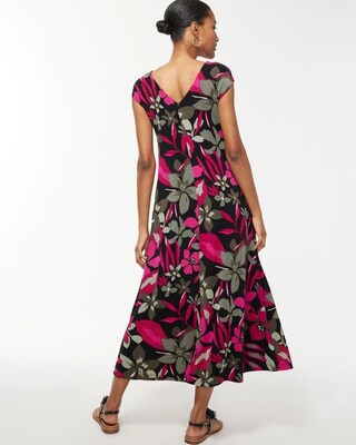 Petite Travelers V-Back Maxi Dress