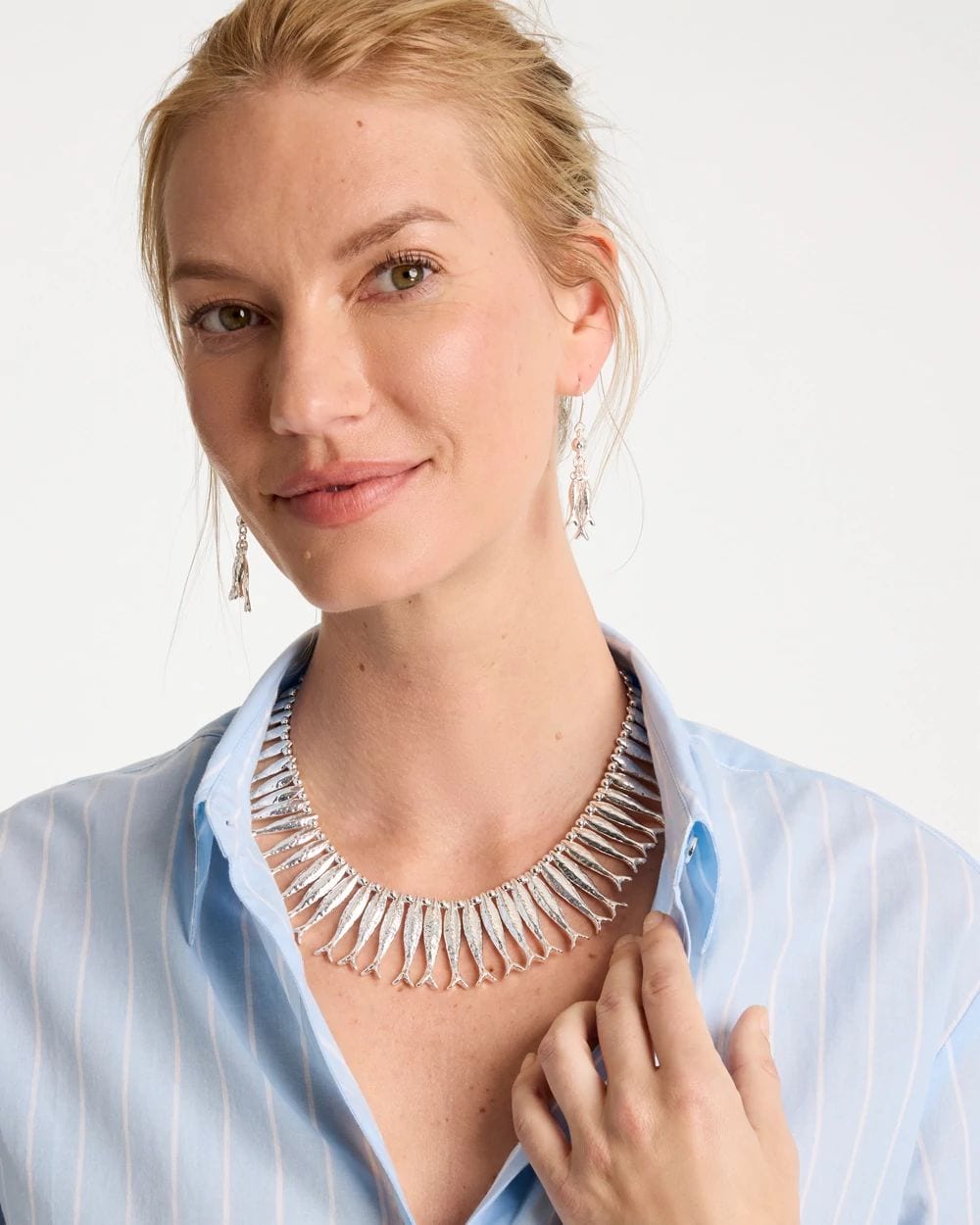 Silvertone Fish Collar Necklace click to view larger image.
