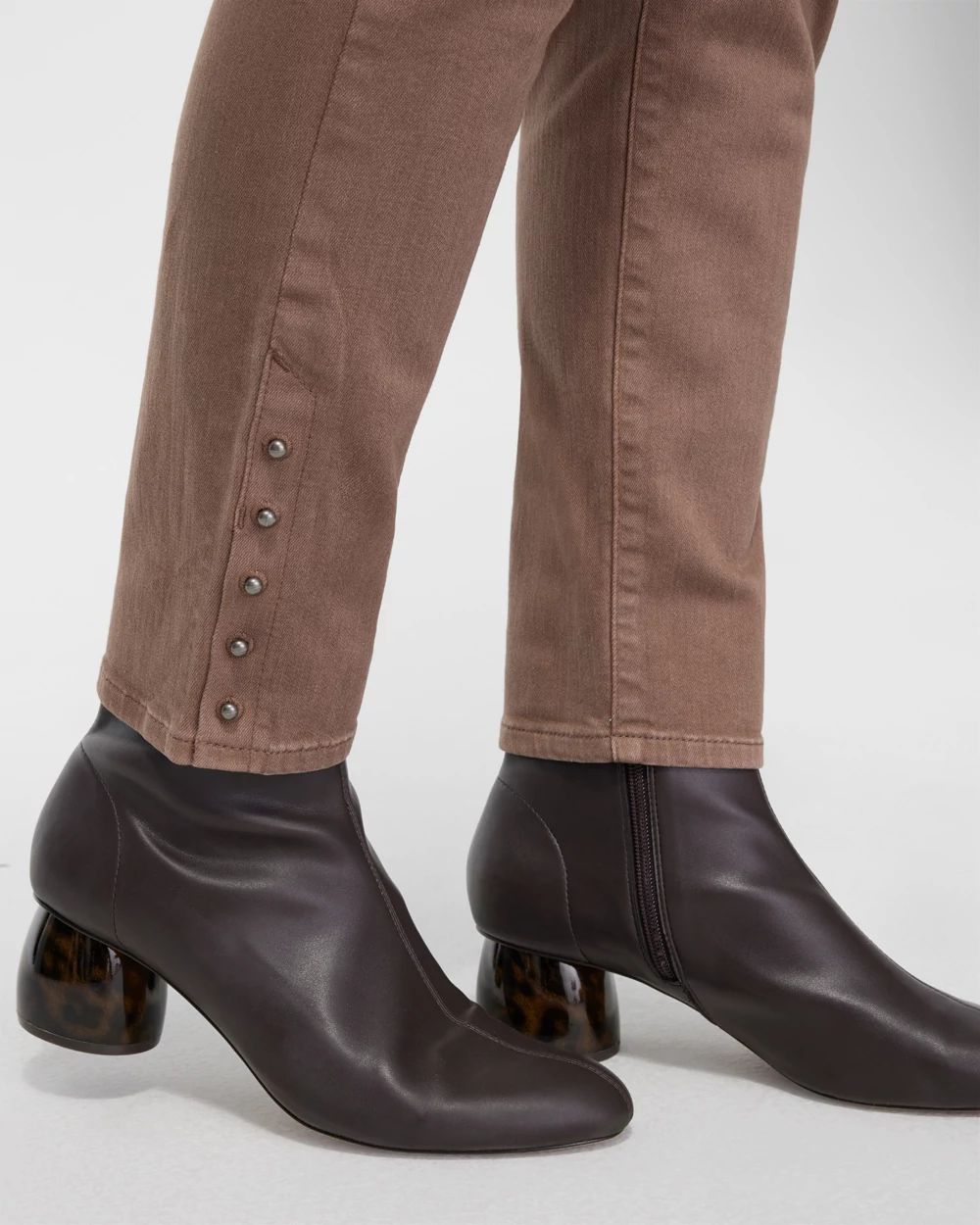 Petite Studded Hem Pull-On Ankle Jeggings