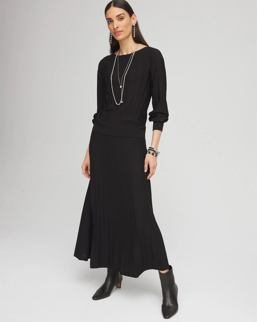Pleated Knit Skirt