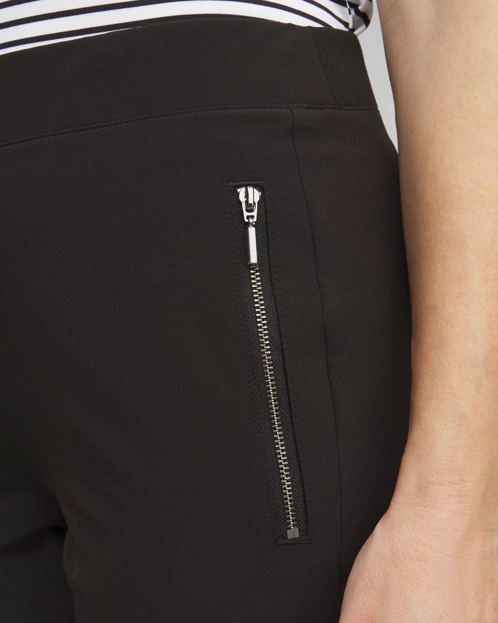 Zenergy® 10" UPF Neema Shorts click to view larger image.