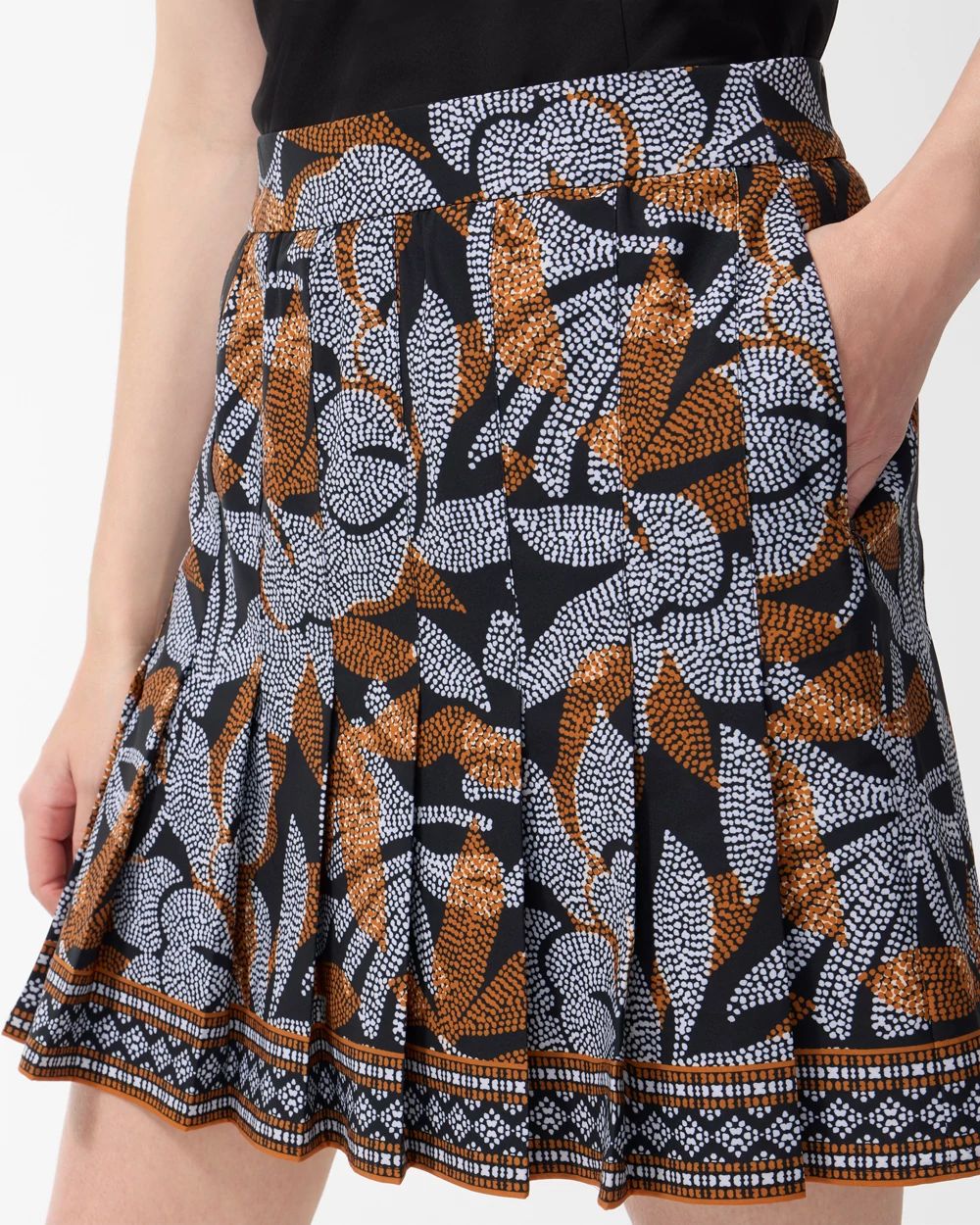 Zenergy UPF Neema Floral Pleated Skort