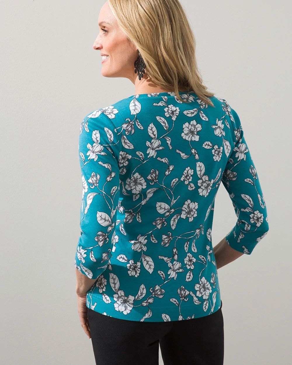 Pima Leaf Print V-Neck Tee