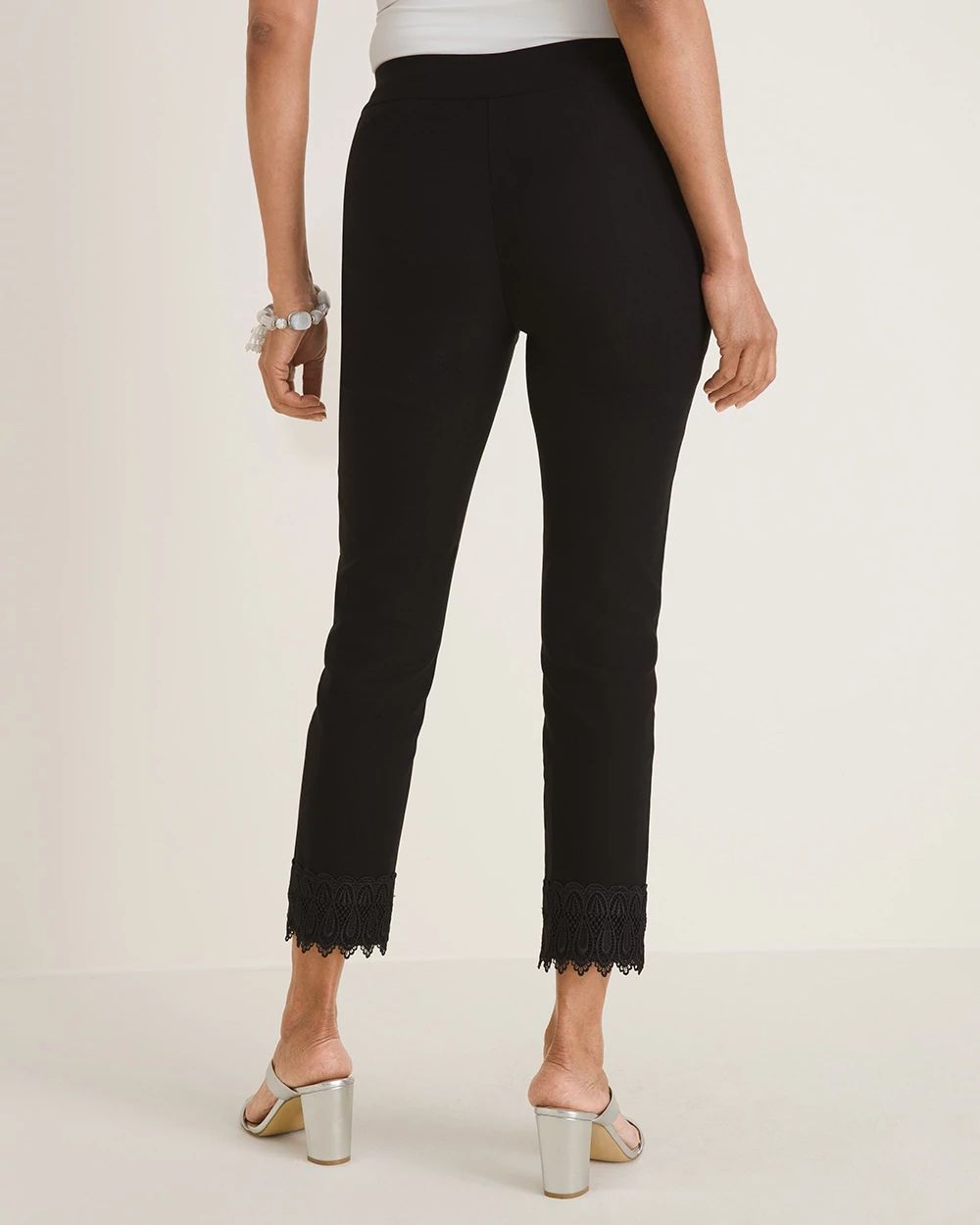 So Slimming Brigitte Lace-Hem Slim Crops