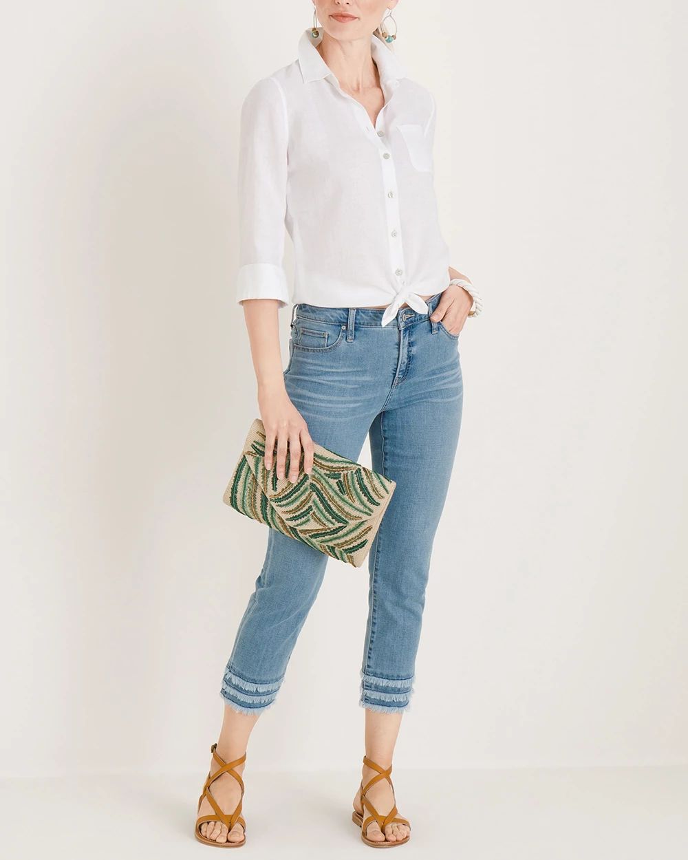 So Slimming Frayed-Hem Girlfriend Crops