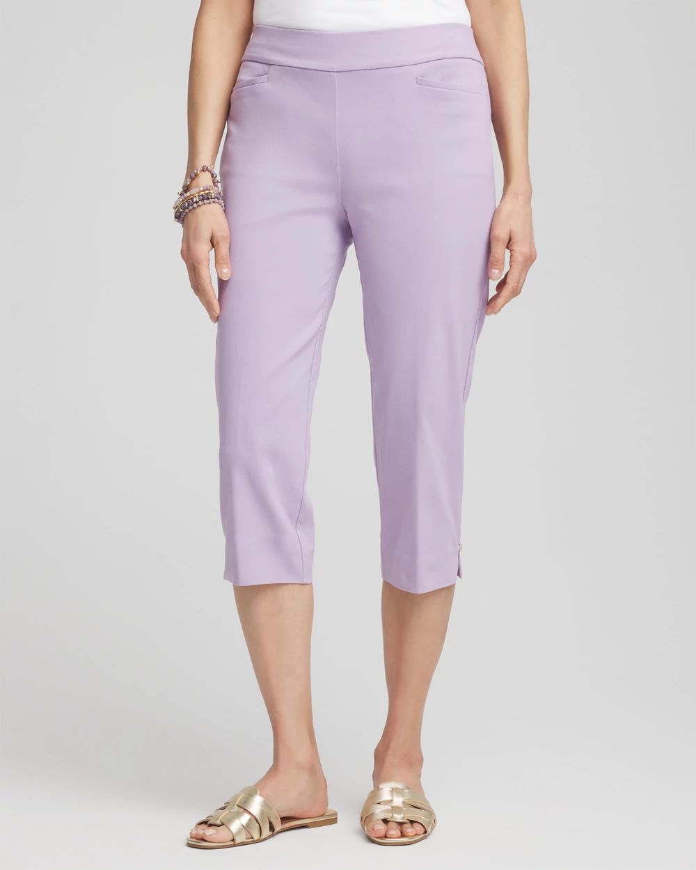 Brigitte™ Rivet Pull-On Capri Pants