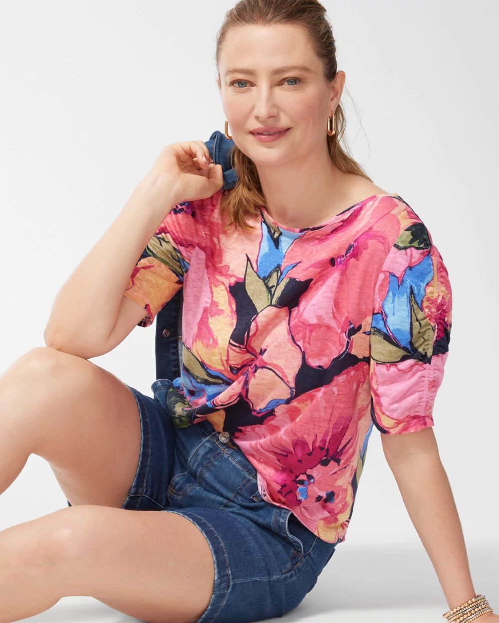 Linen Floral Ruched Sleeve Tee