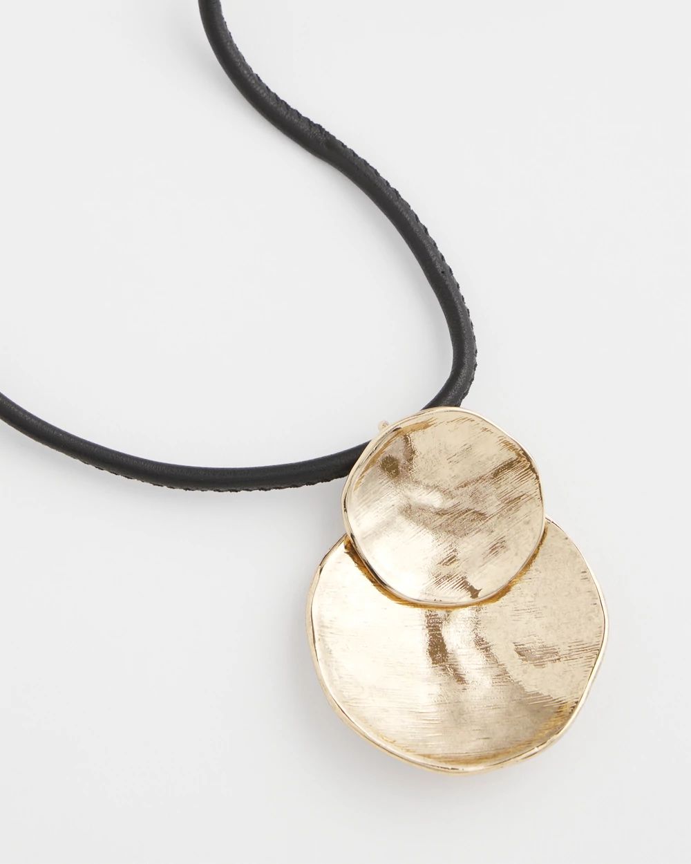 Gold Tone Circles Pendant Necklace