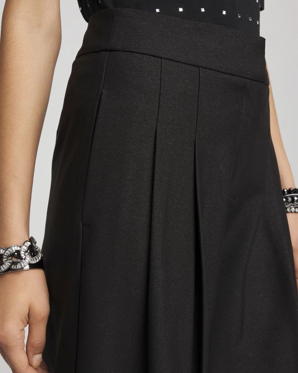 Pleated Wide Leg Pants