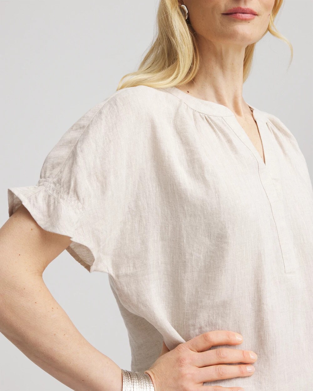 Chico's Linen Flutter-sleeve Popover Top In Neutral In Brown